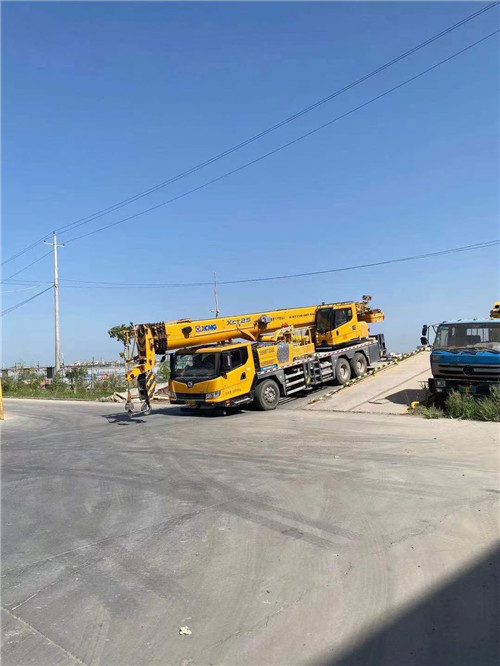 元谋县吊车作业时，可能会产生哪些额外收费项目？